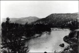 Petit Creek bridge over Nicola River