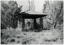 Lady Elizabeth Northcott's grave near Pynelogs
