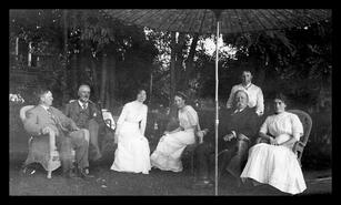 Members of the Ellison family at a picnic
