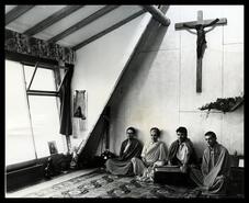 Ashram prayer room