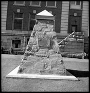 Farwell cairn at courthouse