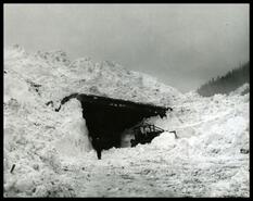 Slide over snowshed in Rogers Pass
