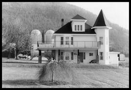 Raby house on Foothill Road built by William Reader