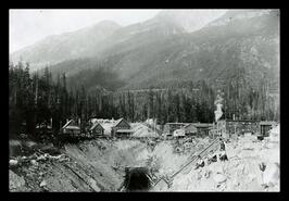 Connaught Tunnel construction, Rogers Pass