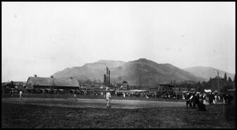 Baseball game in Barnes Park