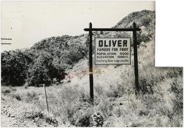 (412) Oliver signboard