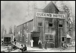 Queen's Hotel 