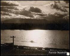 Baynes Lake at sunset