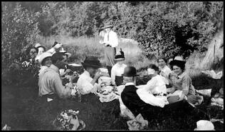 Group at picnic at Shuswap Falls