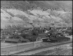 Cannery operation with factory and warehouse on C.P.R. spur 