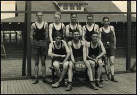 Boys basketball team at C.P.R. Lake Windermere Camp