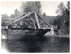 Patchett wooden bridge over Coldwater south of Merritt