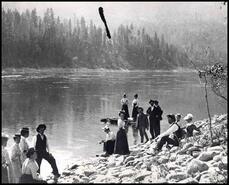 Picnic group at China Creek, Empire Day, early 1900s