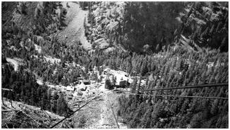 Construction of Mascot Mine buildings