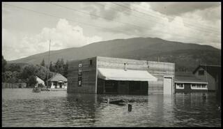 Whytock's Store on Young Crescent during 1948 Sicamous flood