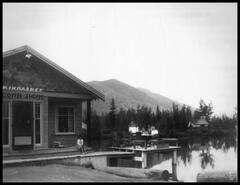 Kinbasket Lake service station