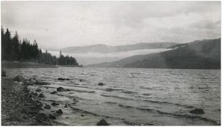 (047) The lake at Anglemont