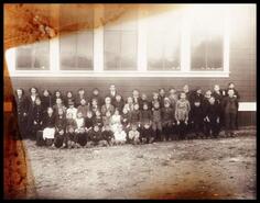 Students at Chase School on Shuswap Avenue