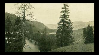 The Kettle River valley near Midway