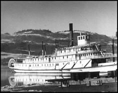 S.S. Sicamous docked at Okanagan Landing