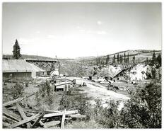 Construction of Rock Creek Canyon bridge