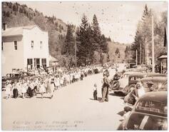 School children participating in Lumby Days parade