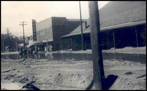 Bay Avenue during 1948 flood