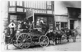 Wagon with men