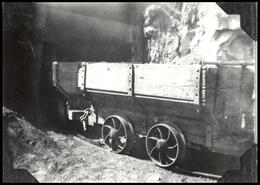 Coal cars at No. 2 South Mine, Middlesboro