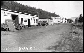Main Street in Yahk, B.C.