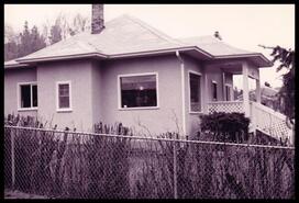 Chambers' house, 11211 Okanagan Centre Road West