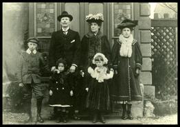 Members of the Padgin family in England